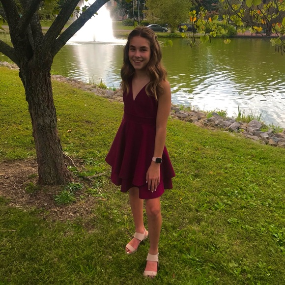 windsor dress - Picture 3 of 3